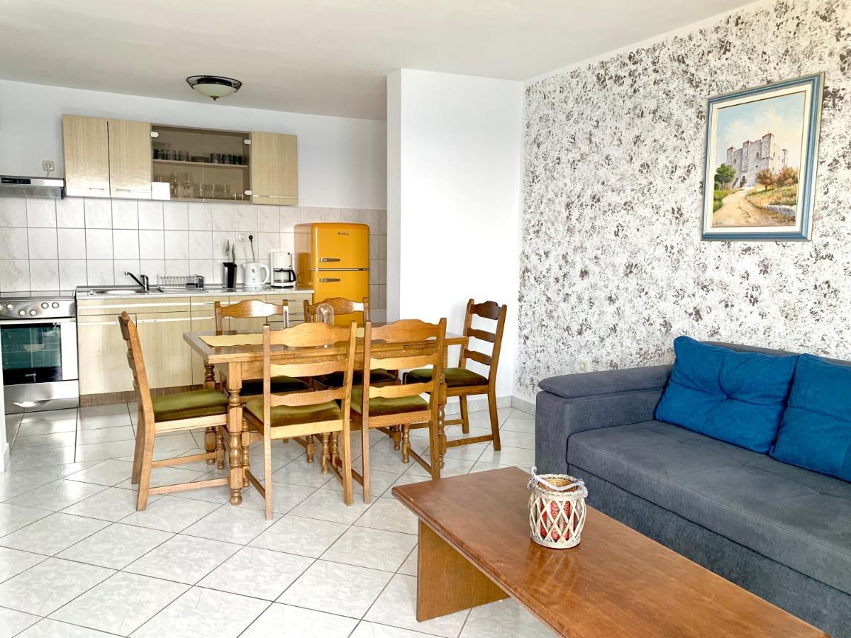 Apartment Ferias Senj  Luaran gambar